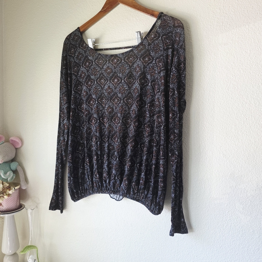 Free People Open Back Lightweight Long sleeve Women’s Tops Size SMALL - Picture 5 of 10